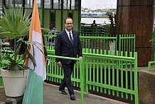 Sommet de la Francophonie: 22 présidents dont François Hollande arrivés à Dakar