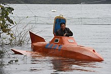 Chine: Un éleveur de poulets inventeur de sous-marins