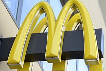 Un film porno diffusé en plein McDo