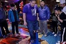 (Photos) Un restaurant en Chine offre l’addition aux hommes pesant plus de 140 kilogrammes