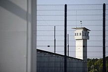 Meaux (France): Un surveillant de prison se suicide, retranché dans le mirador.