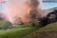 (vidéo) Colombie: Impressionnante explosion d’une usine de feux d’artifice 