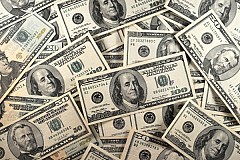 Ivre, il laisse un pourboire de 99.000 dollars pour un sandwich Ivre, il laisse un pourboire de 99.000 dollars pour un sandwich