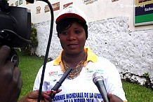 Manifestation à Abidjan de la presse étrangère pour soutenir Charlie Hebdo 