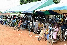Le gouvernement ivoirien va recruter 300 handicapés en 2015 