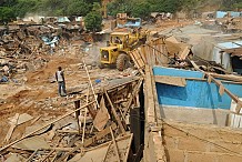 Abobo derrière rail: Plusieurs habitations précaires détruites
