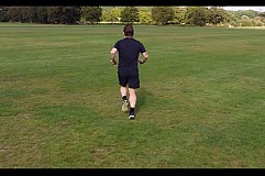 Il relève le défi de courir 7 marathons sur 7 continents en 7 jours Il relève le défi de courir 7 marathons sur 7 continents en 7 jours