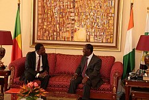 Yayi Boni félicite Alassane Ouattara pour le pont HKB qui a changé Abidjan
