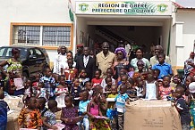 Trois mille cadeaux de Noël de Guillaume Soro aux enfants de Bouaké