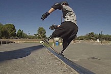 (Vidéo) Doublement amputé, il réapprend à faire du skate