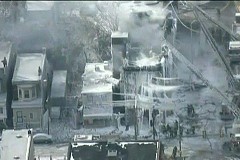 Quand un immeuble en feu de Philadelphie devient figé par la glace
Quand un immeuble en feu de Philadelphie devient figé par la glace