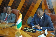 Signature d'accords de coopération avec le port de Douala