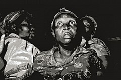 Côte d'Ivoire: Des Dames accusées de pratiquer la sorcellerie sur un enfant Côte d'Ivoire: Des Dames accusées de pratiquer la sorcellerie sur un enfant