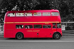 (Vidéo) Londres: Une dame nue au volant d'un bus