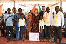 La Première Dame, Dominique Ouattara, lors de la cérémonie d’inauguration du complexe scolaire « Dominique Ouattara » de San-Pedro quartier Château: «De nombreux enfants sont encore victimes...