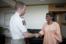  La Représentante spéciale a rencontré le nouveau Commandant de la Force française
