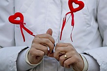 Japon: Privée de cadeau le jour de la Saint-Valentin, elle étrangle son mari avec une cravate