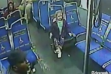 (Vidéo) A 4 ans, elle prend seule le bus en pleine nuit pour s'acheter une glace