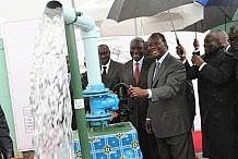 Le Président Ouattara procède à l’ouverture des vannes du nouveau château d’eau d’Anyama