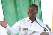 A Tiassalé, le président Ouattara promet la tenue des élections en octobre 2015 pour respecter la constitution