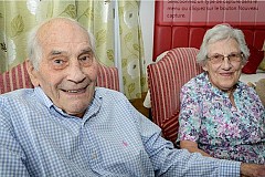 Ils vont se marier à 91 et 103 ans Ils vont se marier à 91 et 103 ans