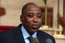 Visite inopinée: le PM Amadou Gon Coulibaly annonce un «conseil présidentiel sur la santé»