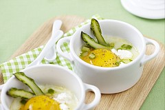 Oeufs cocotte aux asperges