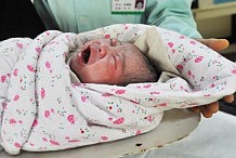 Chine: un nouveau-né abandonné et enterré survit huit jours