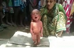 (Vidéo) Inde: Elle veut faire marcher un bébé de 2 jours. 