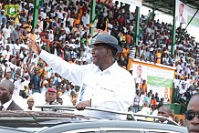  Le Chef de l’Etat a achevé sa visite d’Etat dans les Régions du Kabadougou et du Folon par un giga meeting à Odienné.