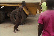 Nigeria: Il proteste nu contre la rareté de carburant dans le pays