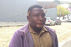 (Vidéo) Afrique du Sud: Cet homme est capable d'imiter parfaitement les cris de plusieurs animaux (Vidéo) Afrique du Sud: Cet homme est capable d'imiter parfaitement les cris de plusieurs animaux