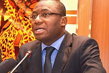 Remise de Certificats d’embauche aux jeunes/ Le Ministre Sidi Touré annonce la création de l’Agence Emploi Jeunes