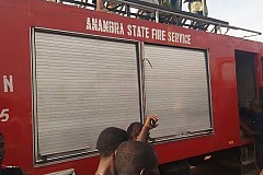 (Photos) Nigeria: Explosion mortelle d'un camion citerne lors d'un accident (Photos) Nigeria: Explosion mortelle d'un camion citerne lors d'un accident