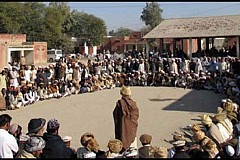 Pakistan : Un enfant de 10 ans condamné pour une liaison avec une femme mariée
Pakistan : Un enfant de 10 ans condamné pour une liaison avec une femme mariée