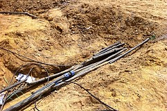 Yopougon : Le câble d'un poteau électrique électrocute trois personnes Yopougon : Le câble d'un poteau électrique électrocute trois personnes