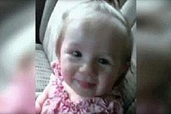 Un bébé de 13 mois meurt parce que ses parents lui donnaient de la cocaïne Un bébé de 13 mois meurt parce que ses parents lui donnaient de la cocaïne
