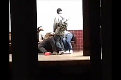 (Vidéo) Etats-Unis: Il abuse sexuellement d'une passagère ivre et endormie (Vidéo) Etats-Unis: Il abuse sexuellement d'une passagère ivre et endormie