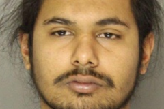 USA: Parce que son bébé ne porte pas son nom, il massacre sa mère et sa grand-mère USA: Parce que son bébé ne porte pas son nom, il massacre sa mère et sa grand-mère