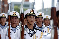 Chine: Il garde les yeux ouverts pendant une heure sans ciller Chine: Il garde les yeux ouverts pendant une heure sans ciller