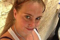 (Photo) Australie : Elle prend un bain de Javel pour soigner son eczéma
(Photo) Australie : Elle prend un bain de Javel pour soigner son eczéma