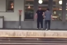 (Vidéo) Suisse : Sauvé in extremis par l’homme avec qui il se battait sur le quai de la gare 