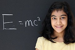 A 12 ans, Lydia fait mieux qu'Einstein