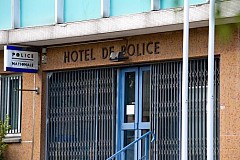 France: Ivre, il défèque au commissariat et lance ses excréments sur les policiers