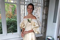 Elle va être la 11e femme de la famille à porter la même robe de mariage