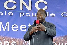 Présidentielle ivoirienne: Banny réclame à nouveau un «dialogue» avec Ouattara  