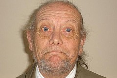 Ils tuent leur voisin en lui enfonçant un balai dans l’anus Ils tuent leur voisin en lui enfonçant un balai dans l’anus
