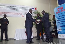 Près de 18000 ouvrages offerts aux universités ivoiriennes grâce au C2D 