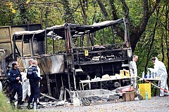 France : Un car s'embrase avec près de 40 enfants à bord