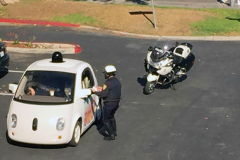 Une Google car arrêtée pour excès de lenteur